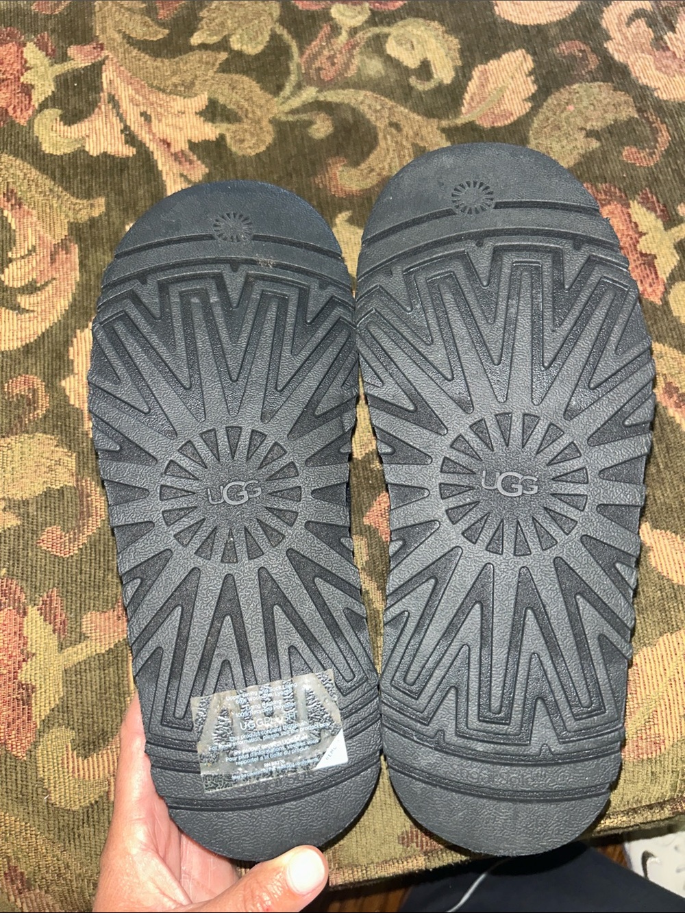 NWOB UGG Tazz Maxi Tasman slippers - Picture 9 of 9